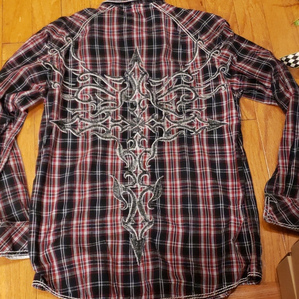 Roar Long Sleeve Button Up Truce size L